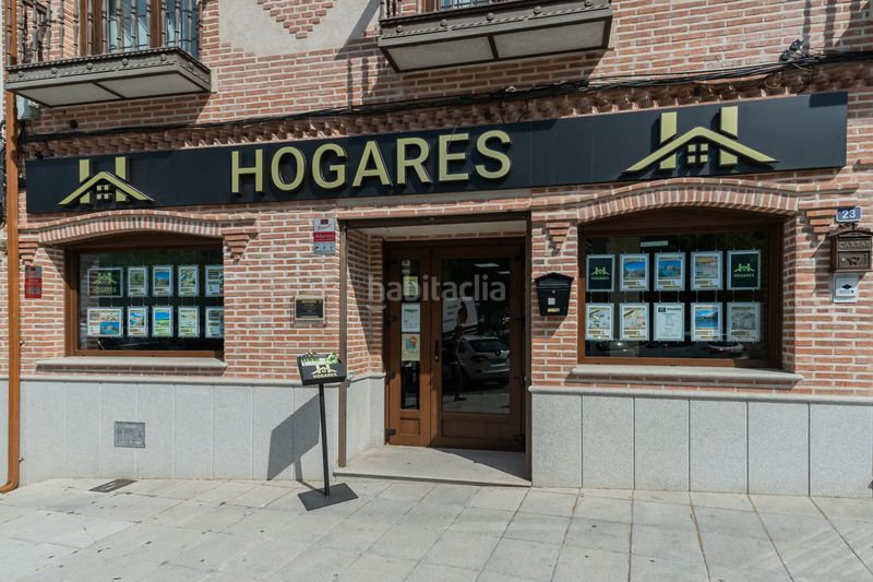 Foto 46d3f4b2-b07c-4b48-8fdc-d6c977caeb30. Xalet amb xemeneia calefacció aparcament piscina a Méntrida