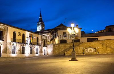 Foto 740f5eb5-0a4a-407d-9ea3-149cde776a28. Xalet amb xemeneia calefacció aparcament piscina a Méntrida