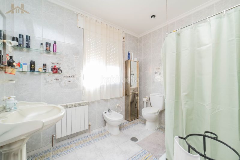 Foto c6c91204-87dd-492d-a911-d31841a9dcd8. Xalet amb xemeneia calefacció aparcament piscina a Méntrida