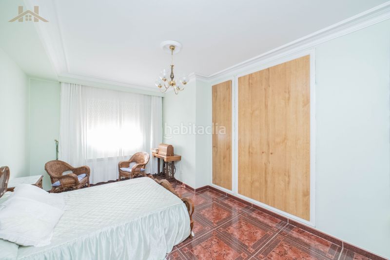 Foto e7401896-b3c1-460f-9dcd-7262db382e17. Xalet amb xemeneia calefacció aparcament piscina a Méntrida