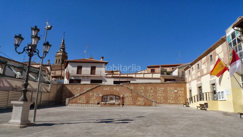 Foto c6f7eb5c-8118-4a03-8cb0-d2c9021b92a5. Xalet amb xemeneia calefacció aparcament a Méntrida
