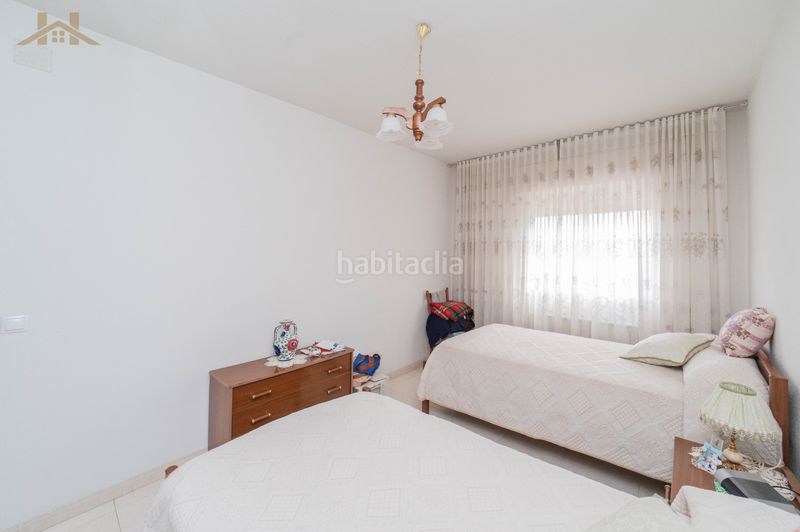 Foto d587bcf2-b7ae-4b8f-a270-b4fcd3643897. Xalet amb xemeneia calefacció aparcament a Méntrida