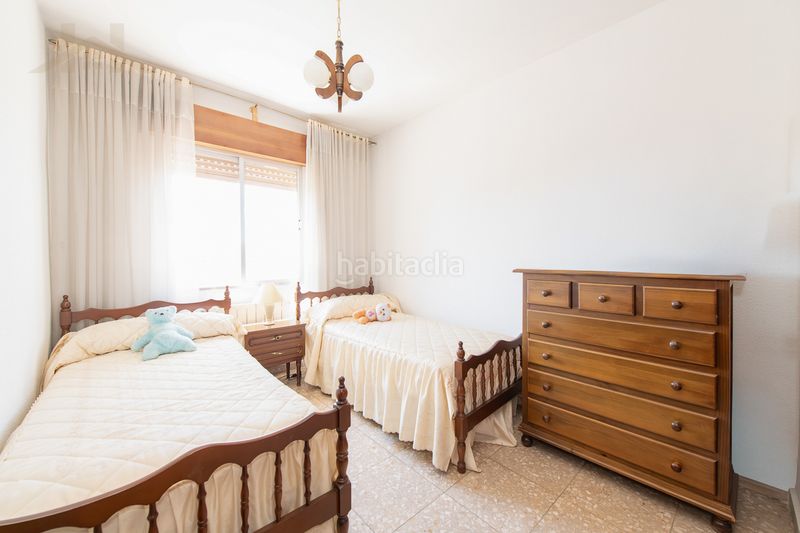 Foto 7ab79be1-19f2-4744-896e-91f7bd07b67c. Casa adossada amb calefacció aparcament a Méntrida
