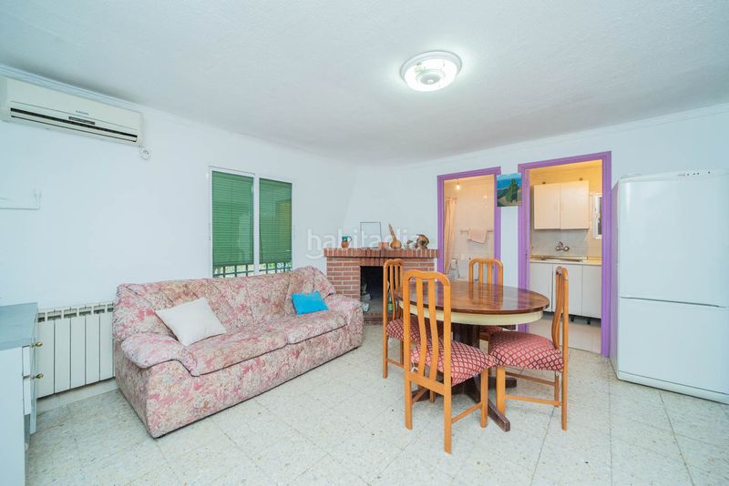 Foto 42df62a2-0935-4577-a415-73dcec9b19c0. Chalet  independiente en venta en Méntrida