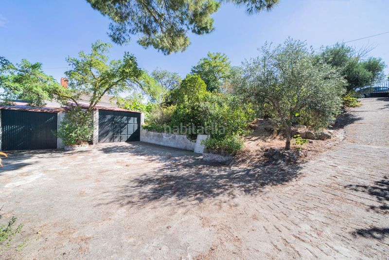 Foto a6e7e659-f609-49e8-8e67-74893e09d1b3. Chalet  independiente en venta en Méntrida