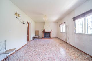 Chalet in Casarrubios del Monte. Chalet independiente de dos plantas en casarrubios del monte