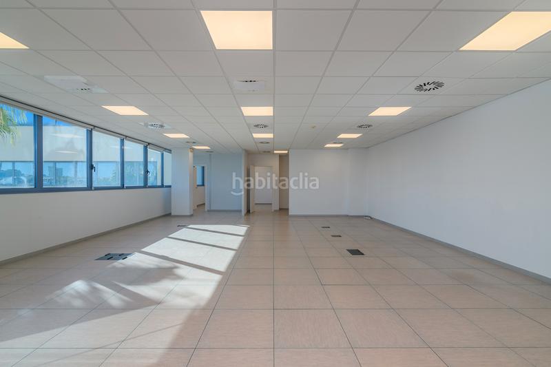 Foto 265d132d-4532-4557-8ddc-f22c2d9d63b1. Alquiler oficina  en perfecto estado. propiedad de aprosa en Sant Just Desvern