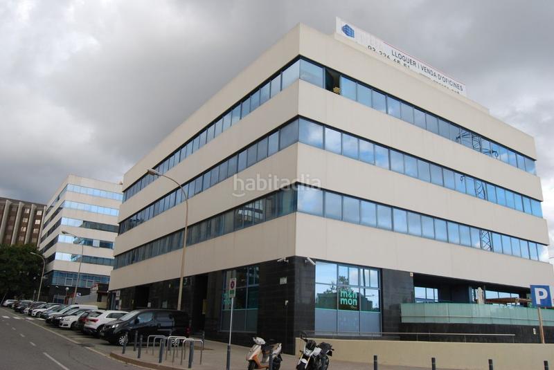 Foto e97e4446-f070-48fc-84df-f1a1f7dd660e. Location bureau avec chauffage parking dans Centre Sant Just Desvern