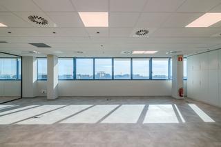 Miete Büro in Centre. Oficina en perfecto estado. propiedad de aprosa