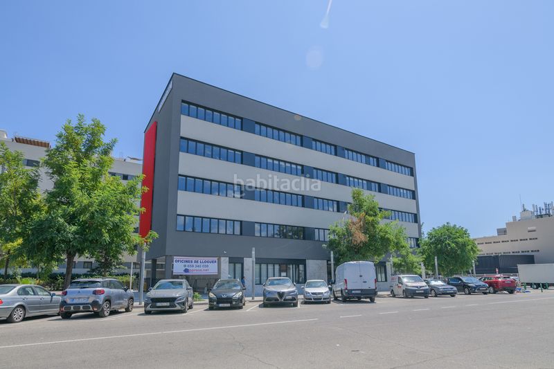 Foto b9e71433-3ec9-4bfb-bd3b-996d79f105fc. Rent office space in carrer de narcís monturiol 14 in Sant Just Desvern
