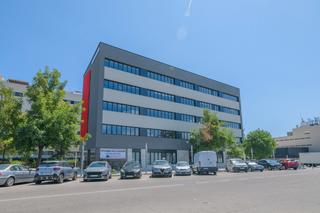 Alquiler Oficina en Carrer de la constitució 2. Oficina en edificio nuevo para implantación inmediata. propiedad