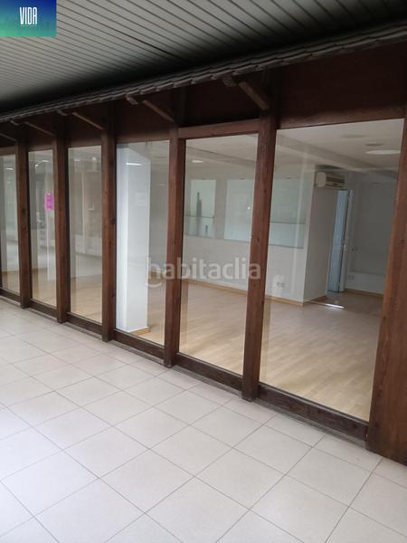 Foto 4a8c7f49-7f18-4a0f-bca7-009feb5b6c7e. Local commercial dans Centre - Passeig i Rodalies Manresa