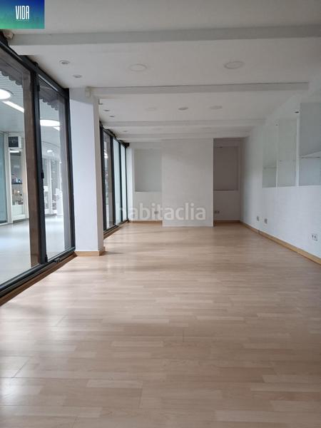 Foto 8e745ec1-7403-44b2-96f7-a00451b60fa2. Local commercial dans Centre - Passeig i Rodalies Manresa