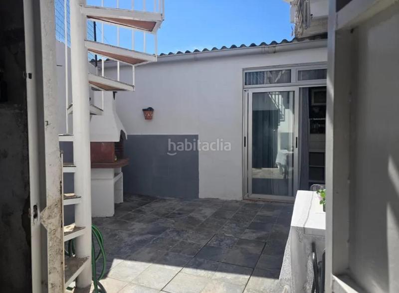 Foto 1080e1d1-ef61-4e9f-ba57-ae45b2a16c7f. Reihenhaus mit heizung parking in Font dels Capellans - Sagrada Familia Manresa