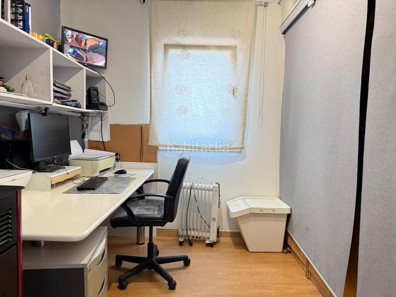 Foto 144ccfec-00ff-422c-b273-88c6b80ed106. Reihenhaus mit heizung parking in Font dels Capellans - Sagrada Familia Manresa