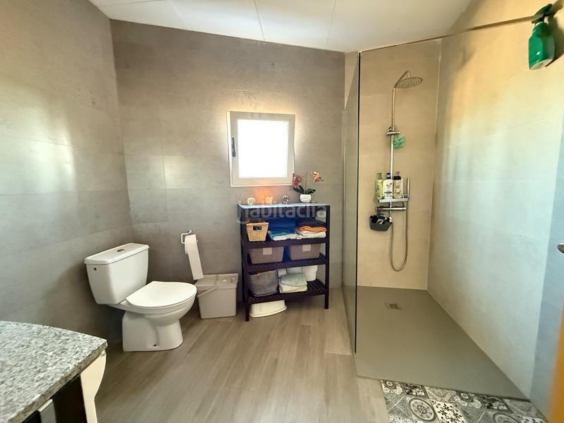 Foto 4245e8d7-ad18-4677-8dc5-46b03785ff09. Reihenhaus mit heizung parking in Font dels Capellans - Sagrada Familia Manresa