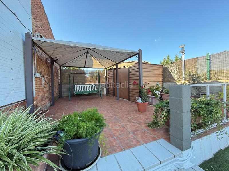 Foto 42a43129-4f38-4cf1-b76c-8b4d73efd186. Reihenhaus mit heizung parking in Font dels Capellans - Sagrada Familia Manresa