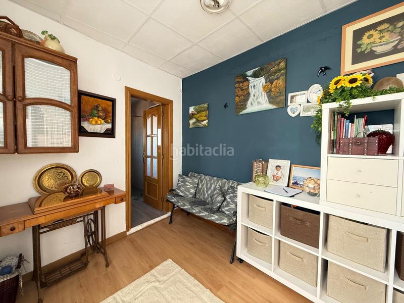 Foto 4b82b447-32e4-4912-84b6-1a809ba6db74. Reihenhaus mit heizung parking in Font dels Capellans - Sagrada Familia Manresa