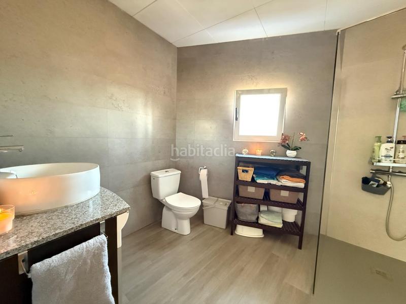 Foto af074c3c-b891-4f67-b12e-7cf5066b8dd6. Reihenhaus mit heizung parking in Font dels Capellans - Sagrada Familia Manresa