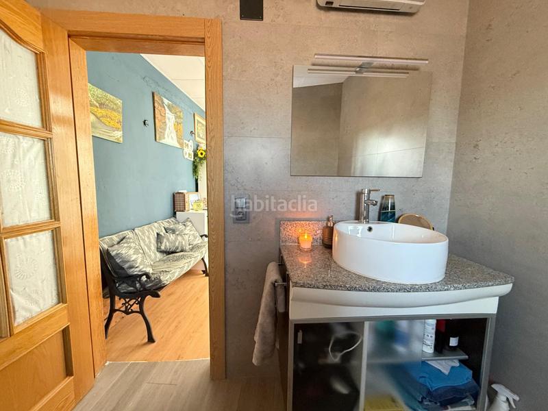 Foto af20a97e-bc9e-440f-b1b9-d9e7c8f96d84. Reihenhaus mit heizung parking in Font dels Capellans - Sagrada Familia Manresa