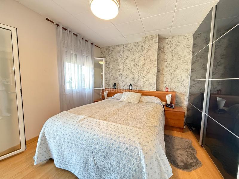 Foto c2af0365-3889-4db0-9d21-697867f647ab. Reihenhaus mit heizung parking in Font dels Capellans - Sagrada Familia Manresa