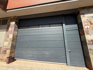 Business premise in Carretera callus 62. Local comercial a pie de calle en santpedor  ideal tienda o show