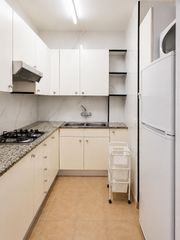 Appartement  Passeig passeig ridaura. Piso al lado de la playa, de dos habitaciones, con ascensor