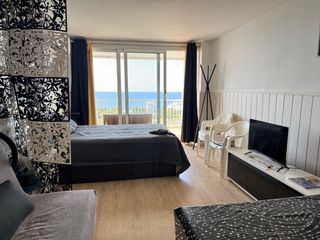 Pis  Calle hortènsia. Piso con licencia turística y vistas al mar en la exclusiva urba