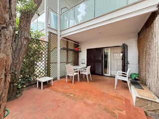 Affitto Appartamento  Carrer lleida 8. Alquiler temporal apartamento con parking incluido en el centro