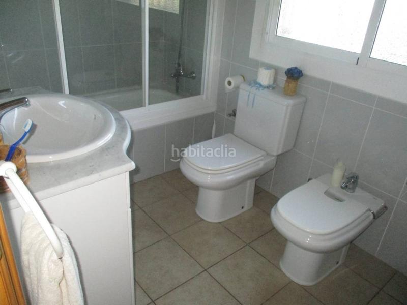 Foto b6bc3648-fcf5-403a-94c2-73dc426f3de1. Casa bonita casa con piscina en Residencial Park Maçanet de la Selva