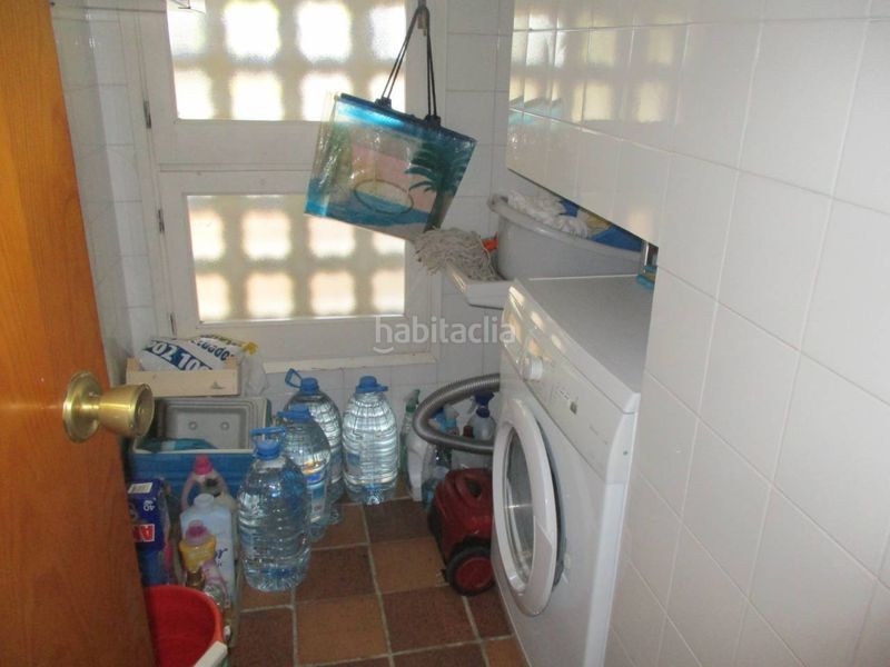 Foto ef6626a8-65f8-4ab5-b13f-1b7c441ef69a. Casa amb calefacció aparcament a Centre Vidreres