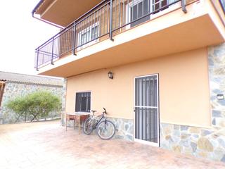 Casa  Hortènsia. Bonita casa en venta en urbanización tordera