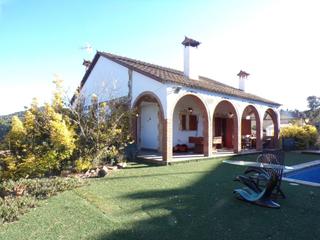Casa a Hortènsia 1. Bonita casa en venta en urbanización de tordera