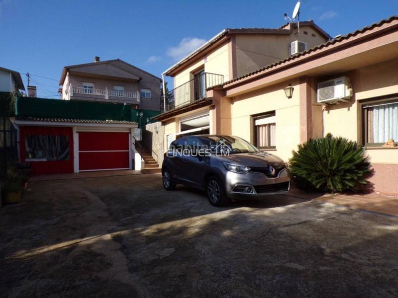 Foto 015b797e-fa57-425b-ad05-ba30dec1c41a. Casa en pinsà 1 bonita casa en venta en urbanización en Maçanet de la Selva