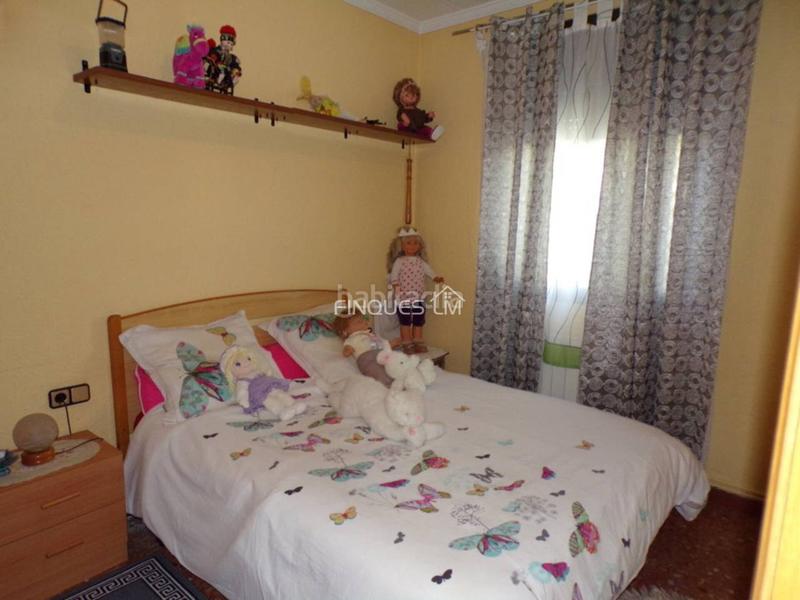 Foto be480355-4a39-482d-81d5-22814e8eef63. Casa en pinsà 1 bonita casa en venta en urbanización en Maçanet de la Selva