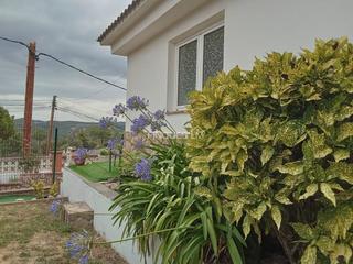 Casa a Hortènsia 1. Bonita casa en venta de toda una planta en urbanización de torde