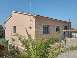 Casa  Calle sant marc. Bonita casa en venta en urbanizaci�n de ma�anet de la selva