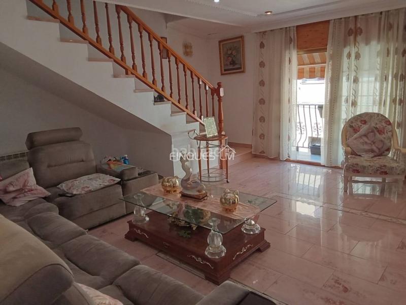 Foto d523594d-a7ed-42af-ae29-9dbe7b7dd140. Casa adosada bonita casa en venta en centro en Tordera Tordera