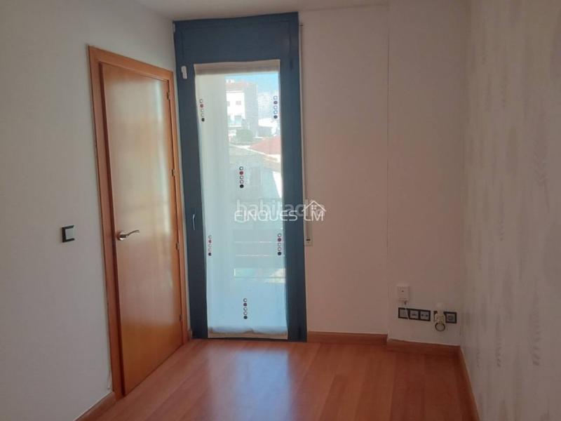 Foto 615c9014-d776-4a10-ba0d-d08aef97a0fc. Pis amb calefacció aparcament a Tordera Tordera