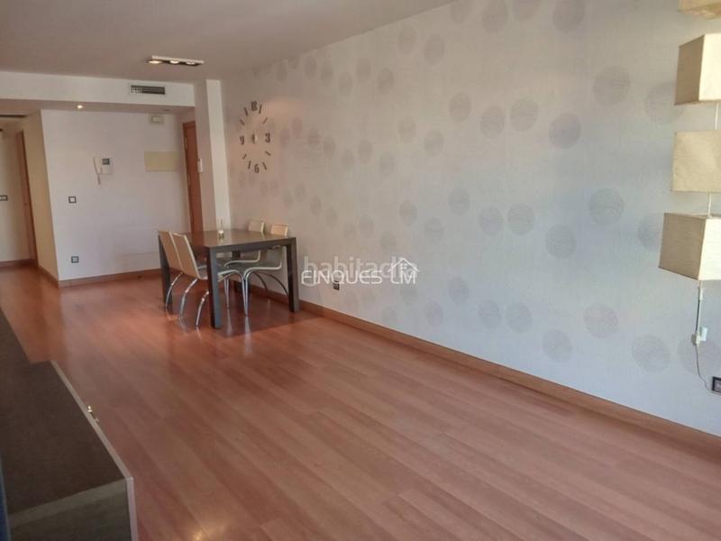 Foto e5e13161-2fa7-41a5-9cbb-d692f50edb8e. Pis amb calefacció aparcament a Tordera Tordera