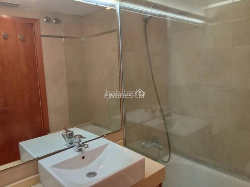 Foto eda8b2f2-0712-4320-a31a-88da81e1dce0. Pis amb calefacció aparcament a Tordera Tordera