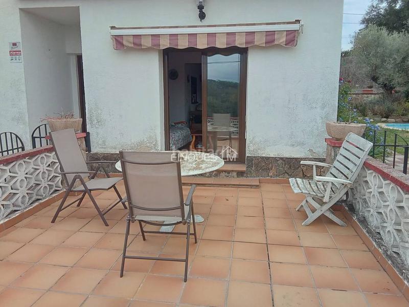 Foto 1be6a7e0-0777-49bd-92b6-91e7b983dbae. Casa amb calefacció aparcament a Sils