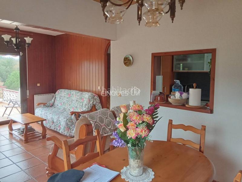 Foto 21c486c0-7dd4-4b95-81a7-0530cc38b85c. Casa amb calefacció aparcament a Sils