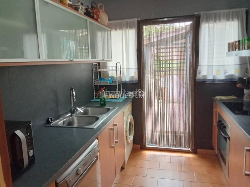 Foto 9c89c2bf-bc25-4642-ad2c-ecb01251893c. Casa amb calefacció aparcament a Sils