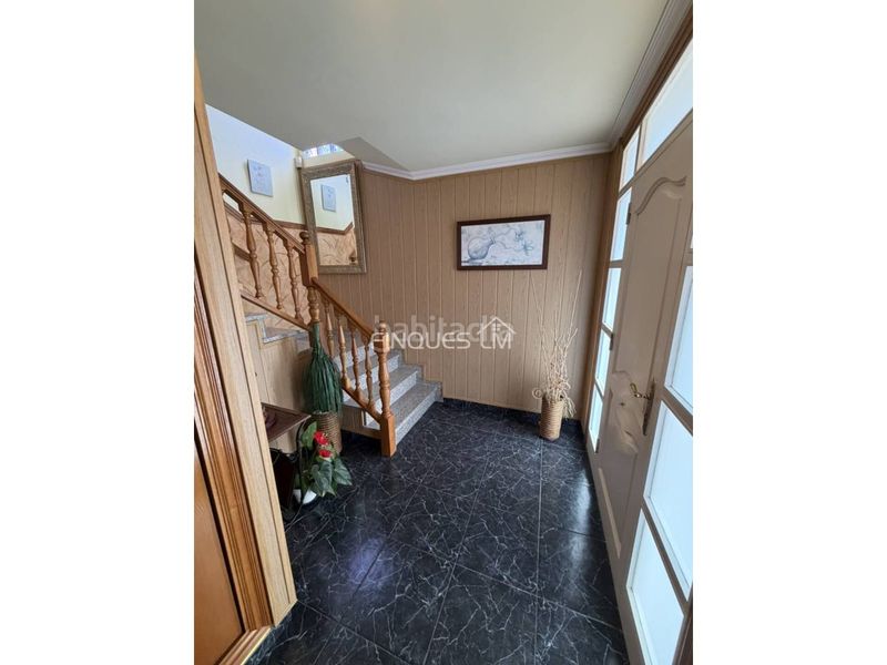 Foto 909f4e47-a43d-41a0-8672-e006cb0f0113. Casa amb calefacció aparcament a Aiguaviva Parc Vidreres