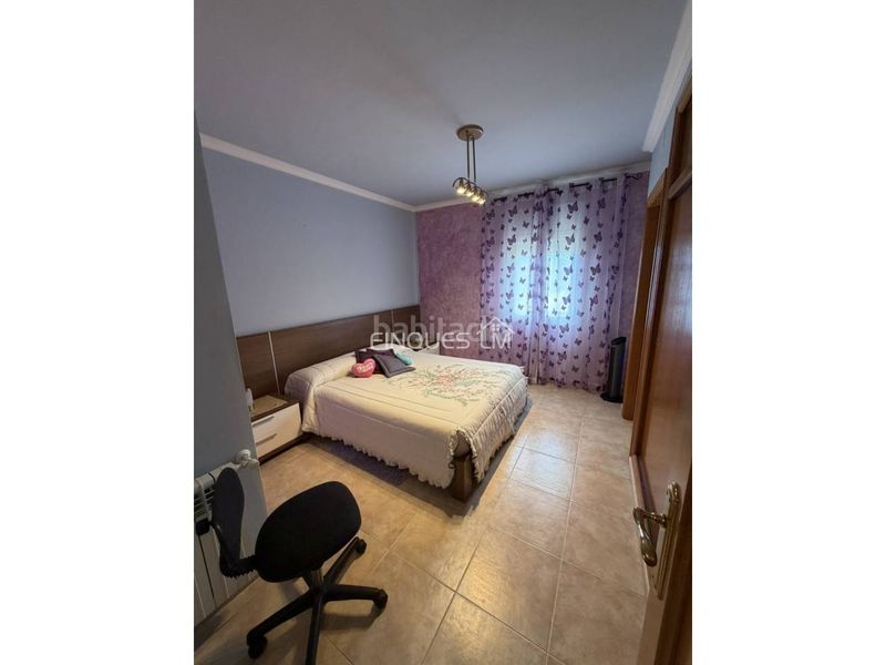 Foto b3c473f9-82ee-4acc-bdb3-e84ad88a9b00. Casa amb calefacció aparcament a Aiguaviva Parc Vidreres