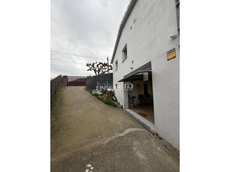 Foto 4f76db31-673d-4533-9903-f6c139893a6f. Casa amb calefacció aparcament a Aiguaviva Parc Vidreres