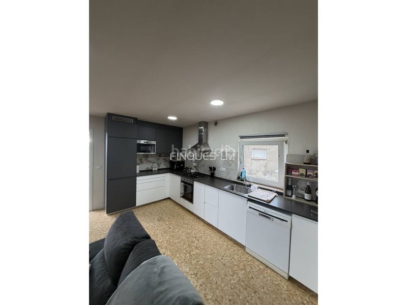 Foto a00de24c-cf21-44ac-a837-740357685b8c. Casa amb calefacció aparcament a Aiguaviva Parc Vidreres