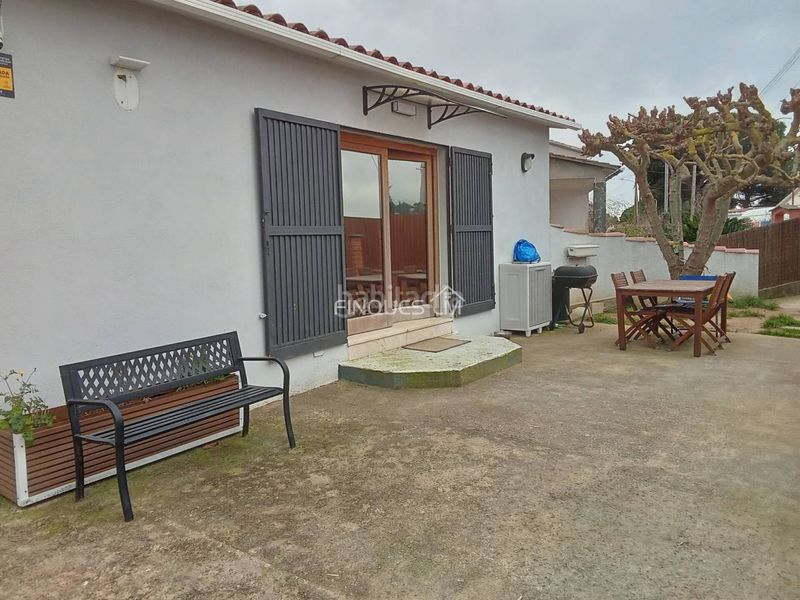 Foto f502aa4b-0910-4fab-830b-9aed702203db. Casa amb calefacció aparcament a Aiguaviva Parc Vidreres