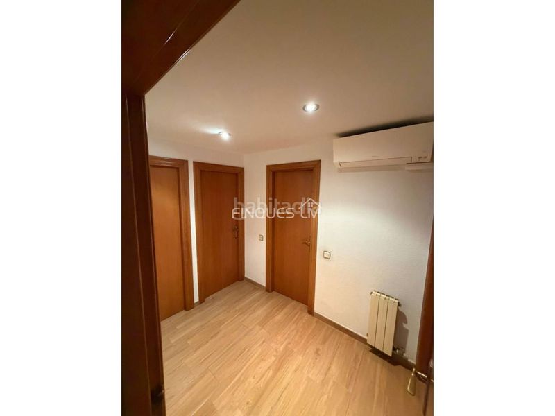 Foto 899ef471-b1db-43a2-b9eb-2d1e034c9542. Pis a calle camí ral 187 a Tordera Tordera